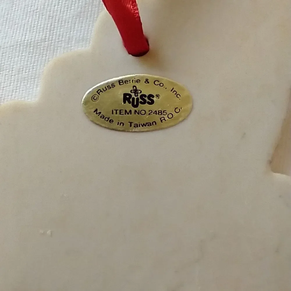 ‎Russ Berrie Sled Ornament Porcelain Christmas Holiday Farmhouse Country Retro